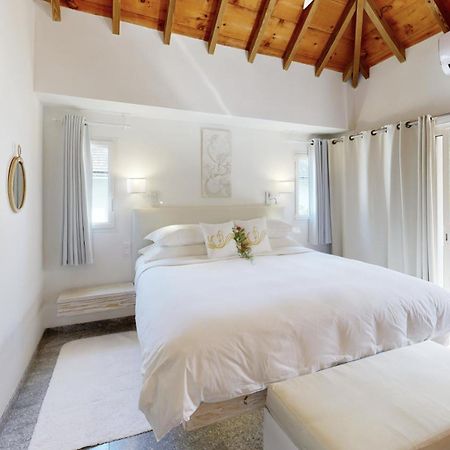 Hotel Les Ondines Sur La Plage 구스타비아 외부 사진