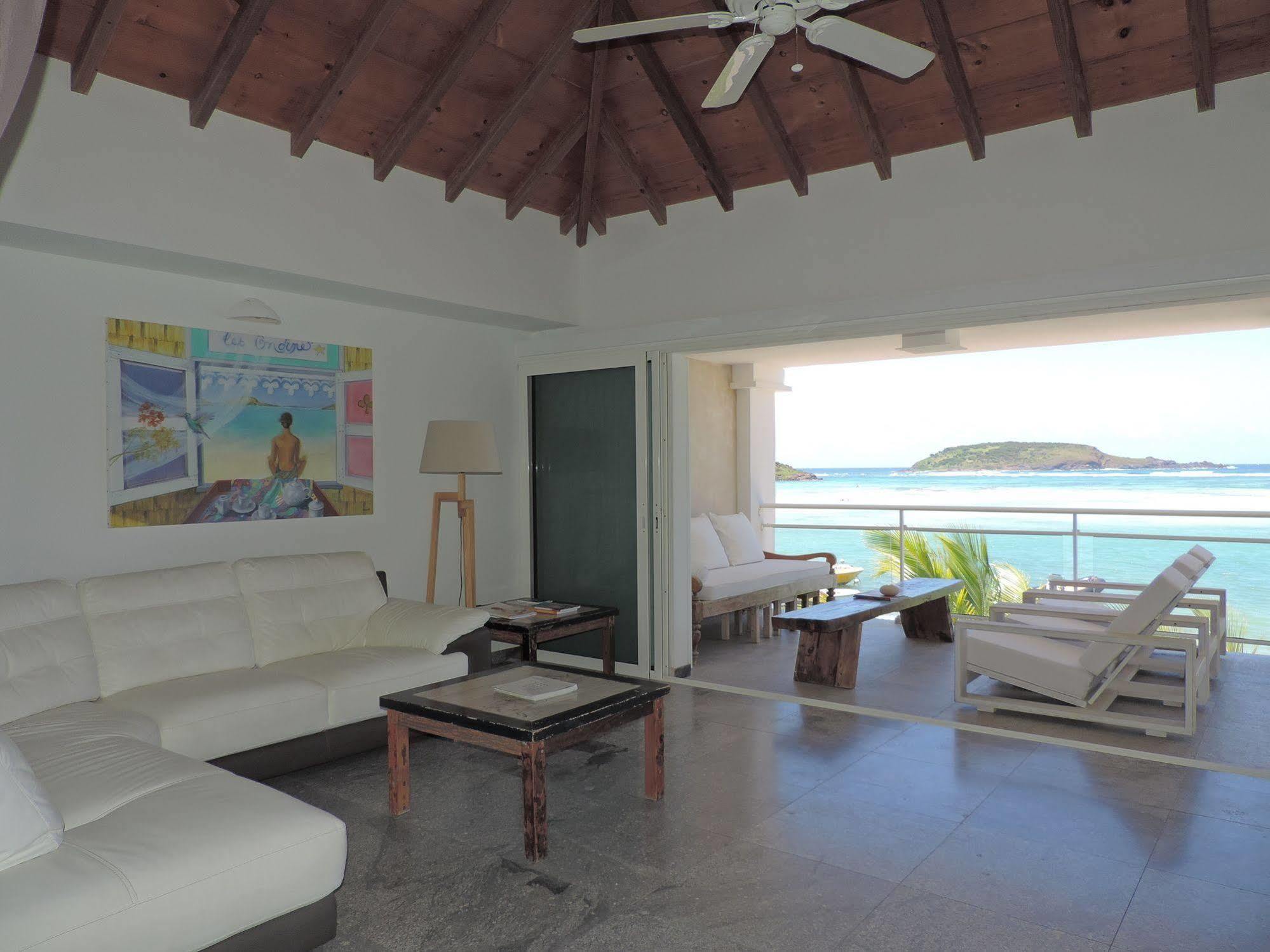 Hotel Les Ondines Sur La Plage 구스타비아 외부 사진